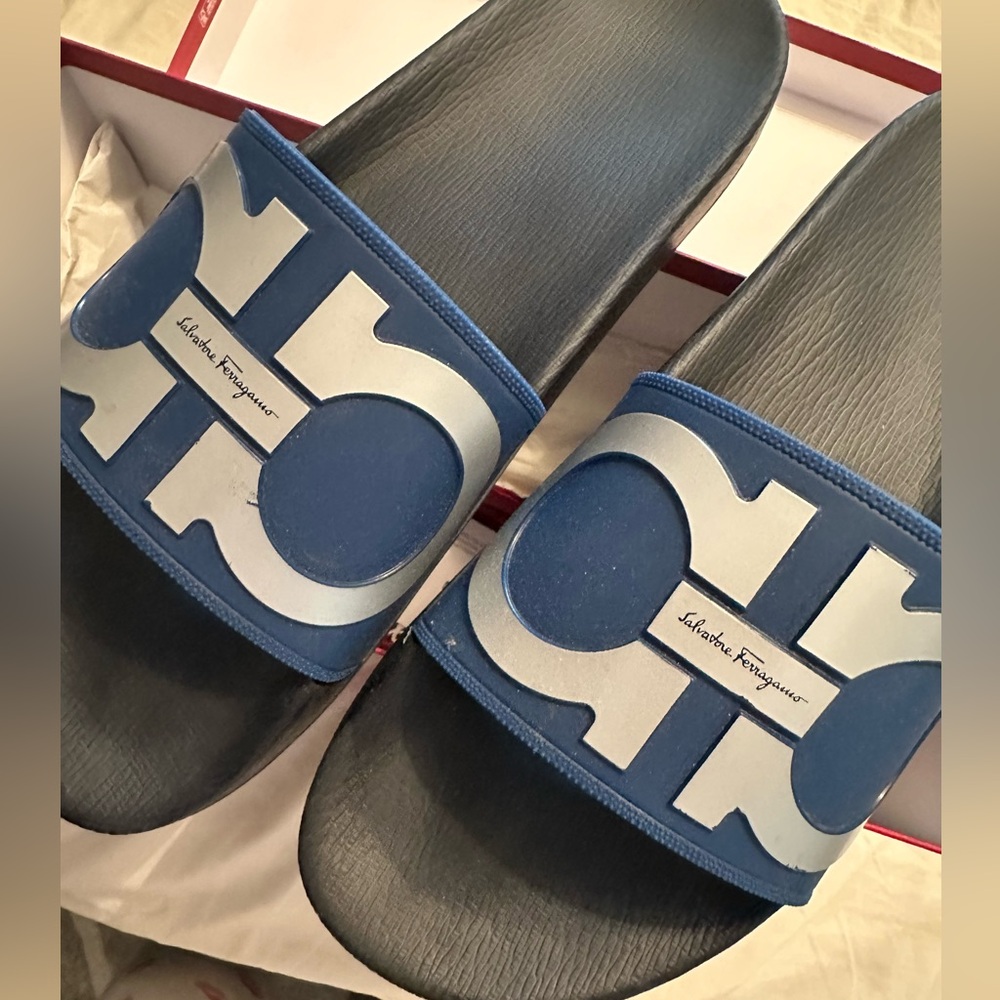 Salvatore Ferragamo Groove 2 Men’s slides size 11
